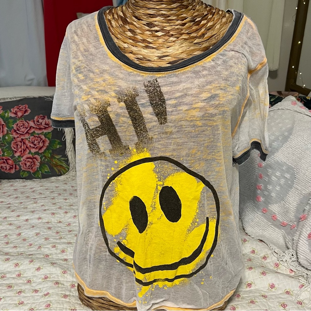 Stranded Sheer Smiley Face Hi-Bye Graphic Tee